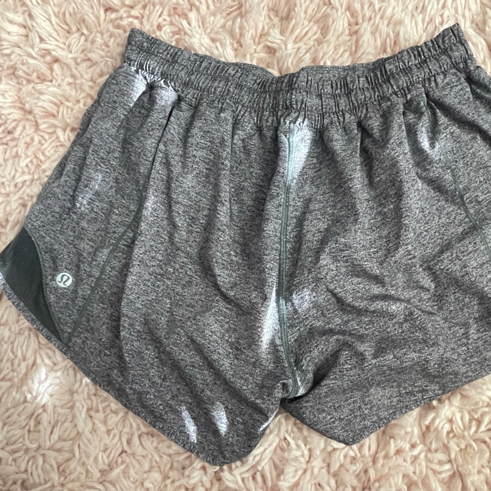 Lululemon hotty hot shorts